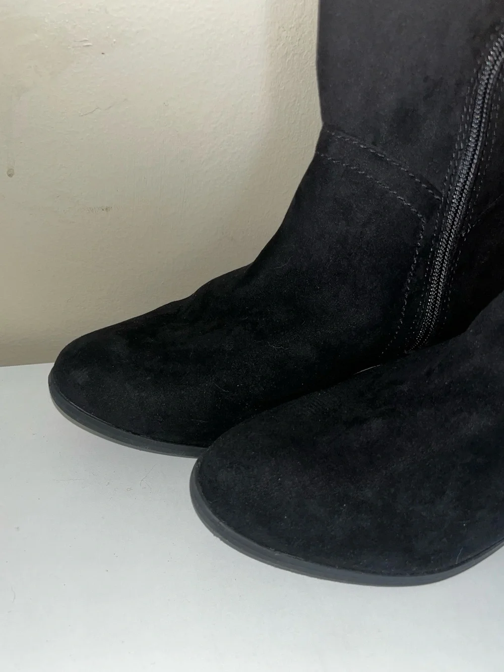 Universal Thread Black Faux Suede Riding Knee High Boots Womens 8-1/2